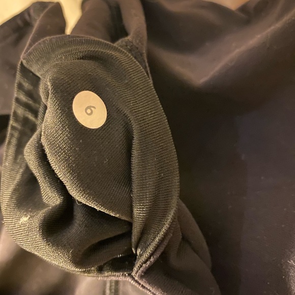 Lululemon Capri Leggings - Picture 4 of 4